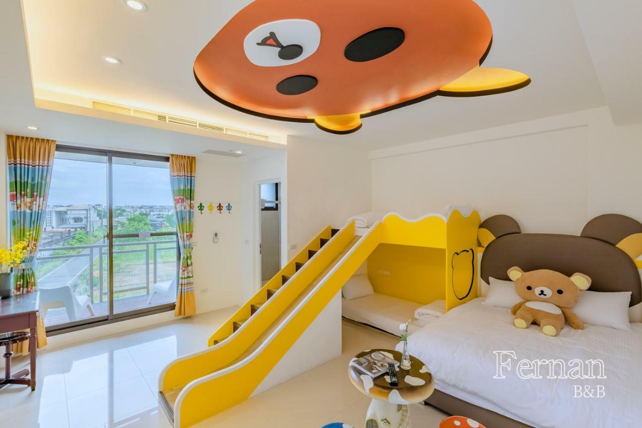 法藍旅店 宜蘭包棟首選 Bed & Breakfast Wujie Bagian luar foto