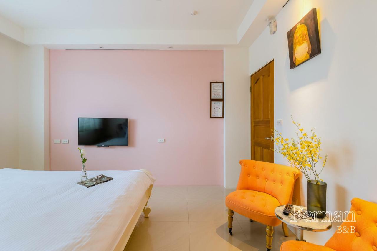 法藍旅店 宜蘭包棟首選 Bed & Breakfast Wujie Bagian luar foto